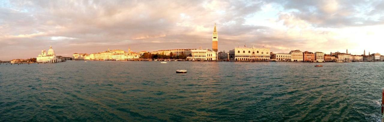 Ca Lezze Bell'Appartamento Nel Cuore Di Venezia Exteriér fotografie